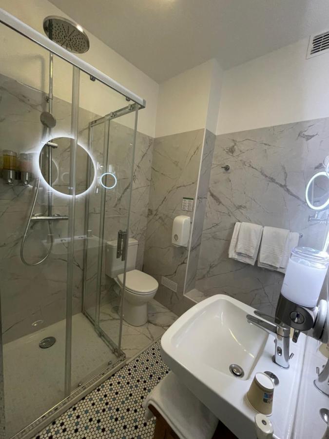 Balzac Hotel Restaurant Fougères Εξωτερικό φωτογραφία
